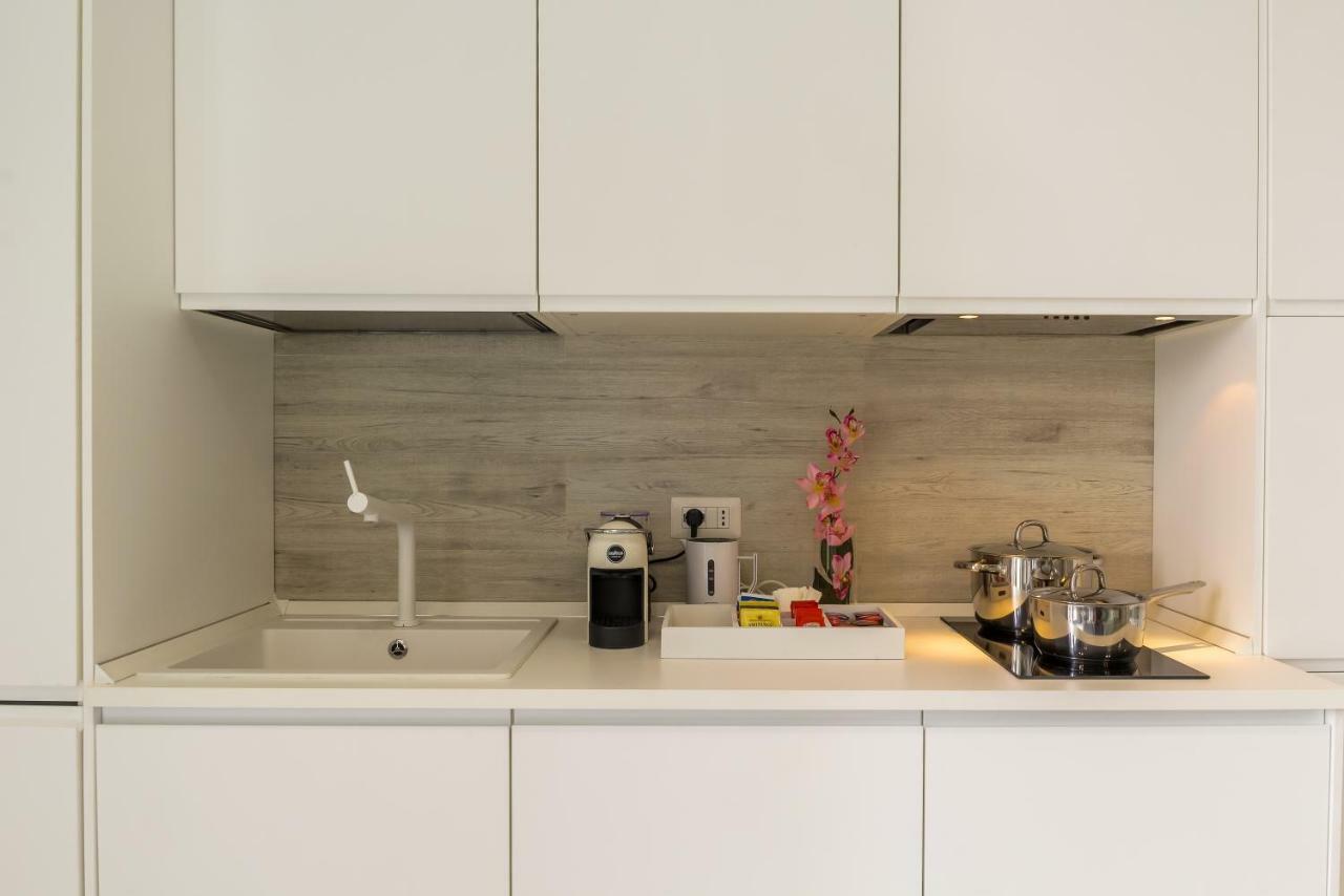 Les Suites - Apartments Riposto Eksteriør bilde